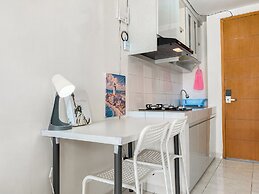 Cozy and Simply Studio Apartment Margonda Residence 2