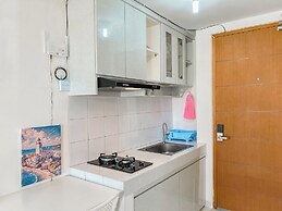 Cozy and Simply Studio Apartment Margonda Residence 2