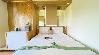 Good Place and Comfy 1BR at M-Town Residence Apartment