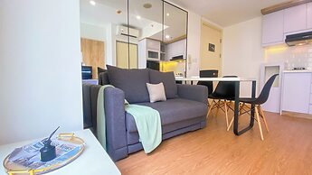 Good Place and Comfy 1BR at M-Town Residence Apartment