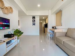 Convenient and Tidy 2BR at Meikarta Apartment