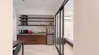 Exclusive 2BR Apartment (No Kitchen) with Balcony at Skales Residence 