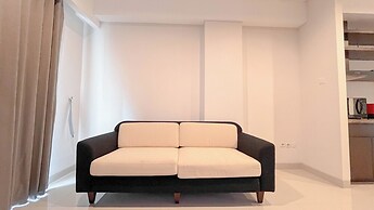 Exclusive 2BR Apartment (No Kitchen) with Balcony at Skales Residence 