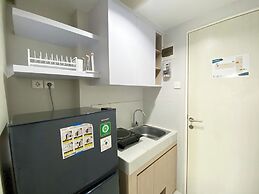 Minimalistic and Cozy Studio Amartha View Apartment