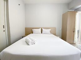 Minimalistic and Cozy Studio Amartha View Apartment