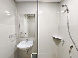 Good Deal and Homey Studio Podomoro City Deli Medan Apartment