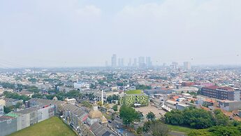 Enjoy Living 1BR at Paramount Skyline Apartment