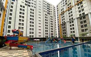 Enjoy Living 1BR at Paramount Skyline Apartment