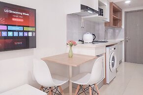 Modern and Cozy Studio at Apartment Tamansari Bintaro Mansion