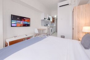 Modern and Elegant Studio at Apartment Tamansari Bintaro Mansion