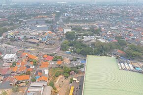 Cozy Studio Living Transpark Juanda Bekasi Timur Apartment