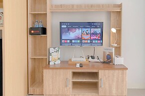 Cozy Studio Living Transpark Juanda Bekasi Timur Apartment