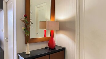 Modern Look 1BR Apartment at Silkwood Residence