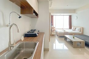 Cozy and Best Deal Studio at Grand Kamala Lagoon Apartment