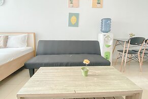 Cozy and Best Deal Studio at Grand Kamala Lagoon Apartment