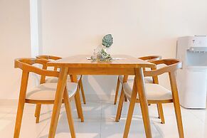 Cozy and Comfortable 1BR at Gold Coast Apartment