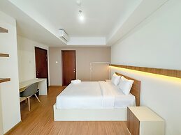 Best Value and Comfortable Living 2BR at Grand Sungkono Lagoon Apartme