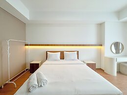 Best Value and Comfortable Living 2BR at Grand Sungkono Lagoon Apartme