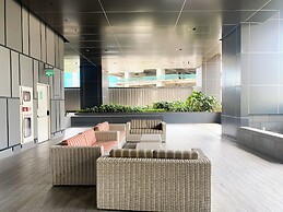 Chic 1BR Apartment at Menara Jakarta Kemayoran