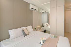 Chic 1BR Apartment at Menara Jakarta Kemayoran