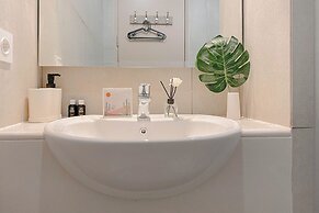 Chic 1BR Apartment at Menara Jakarta Kemayoran