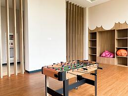 Chic 1BR Apartment at Menara Jakarta Kemayoran