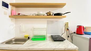 Elegant and Homey Studio at Urbantown Serpong Apartment