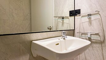 Gorgeous and Restful 2BR Apartment at M-Town Residence near Mall