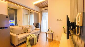 Gorgeous and Restful 2BR Apartment at M-Town Residence near Mall