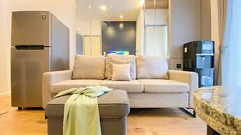 Gorgeous and Restful 2BR Apartment at M-Town Residence near Mall