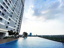 Spacious and Restful 1BR at Vasanta Innopark Apartment