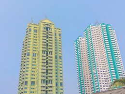 Modern Look Studio at Amethyst Apartment