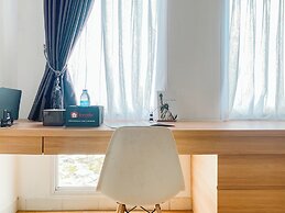 Chic and Cozy Studio at Patraland Urbano Apartment