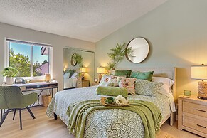 1 Mi to Dtwn: Condo w/ Pool Access in Castle Rock