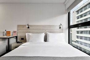 w Divine Loft w Perfect View in Santa Barbara