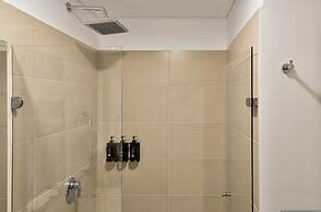 w Divine Loft w Perfect View in Santa Barbara