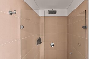 w Glorious Loft w Perfect View in Santa Barbara