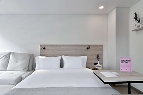 w Glorious Loft w Perfect View in Santa Barbara