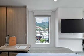 w Glorious Loft w Perfect View in Santa Barbara