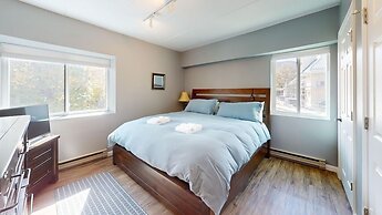 Mt Green 1-F05 Brought to you by GetAway Vacations