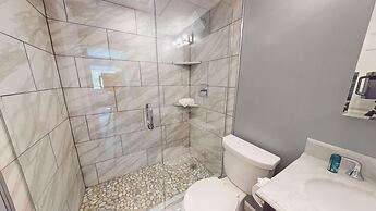 Mt Green 1-F05 Brought to you by GetAway Vacations