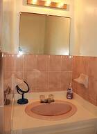 Ocean Sounds Cottage 1 Bedroom Cottage