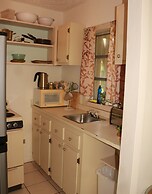 Ocean Sounds Cottage 1 Bedroom Cottage