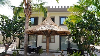 Blackstone Beach Resort