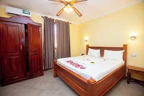 Blackstone Beach Resort