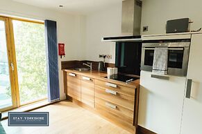 2nd Floor City Apartment