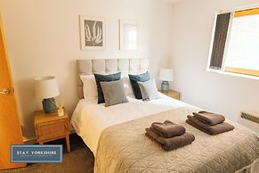 2nd Floor City Apartment