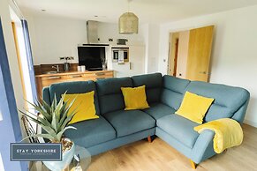 Sheffield 2nd fl City Centre Apartment
