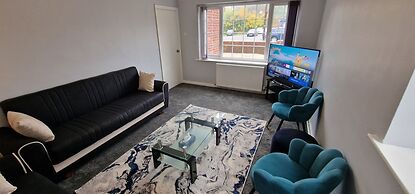 Summerville Manor Luxury Residency With Drive