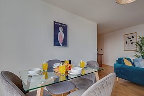 Sheffield 11th Floor City View Apartment